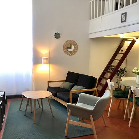 Petit Cocon Apartment Villefranche-sur-Mer Bagian luar foto
