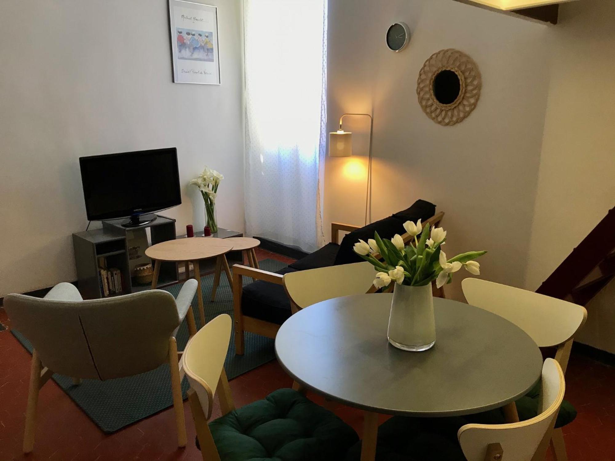Petit Cocon Apartment Villefranche-sur-Mer Bagian luar foto